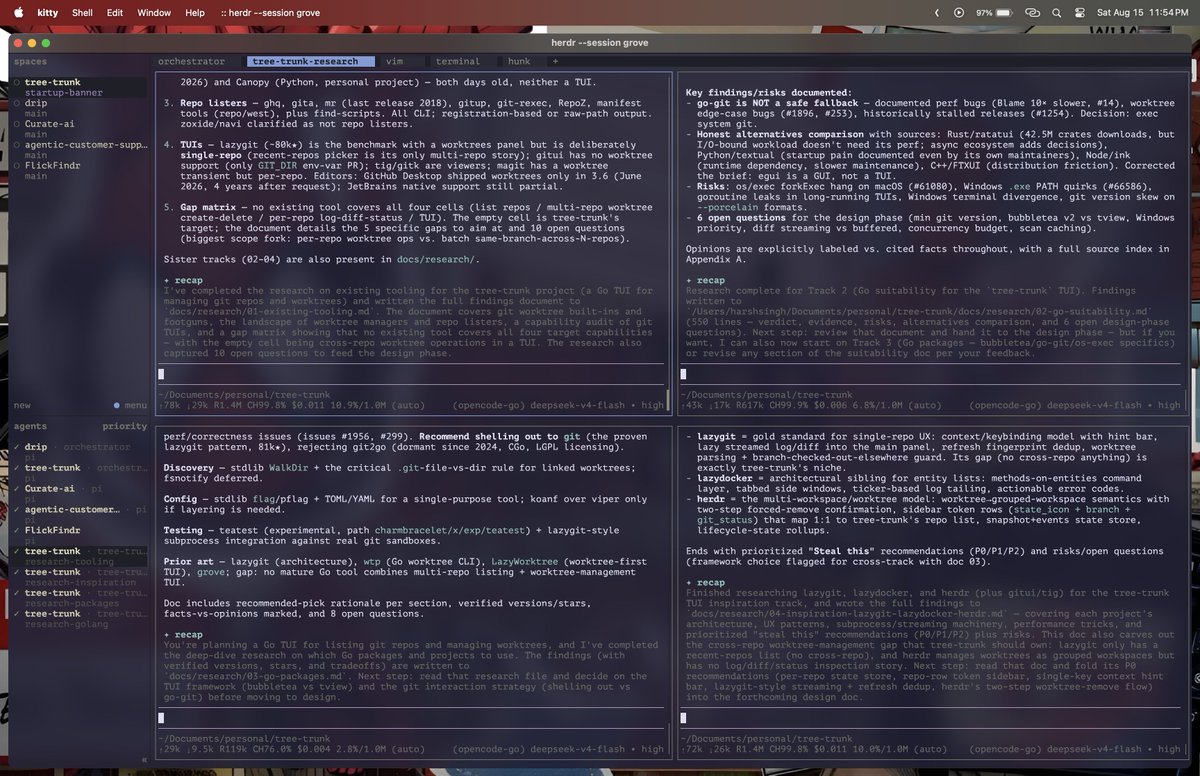 spaces·agents 사이드바와 orchestrator·리서치·vim·터미널 탭이 함께 열린 Herdr 작업 화면